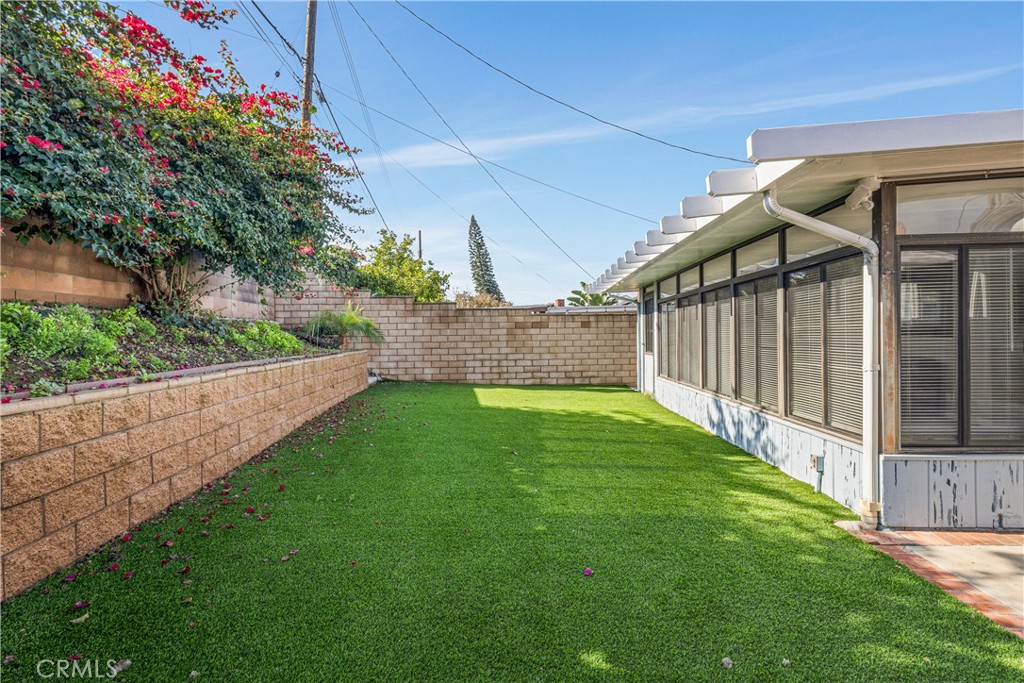 MLS #OC25257049 image #20