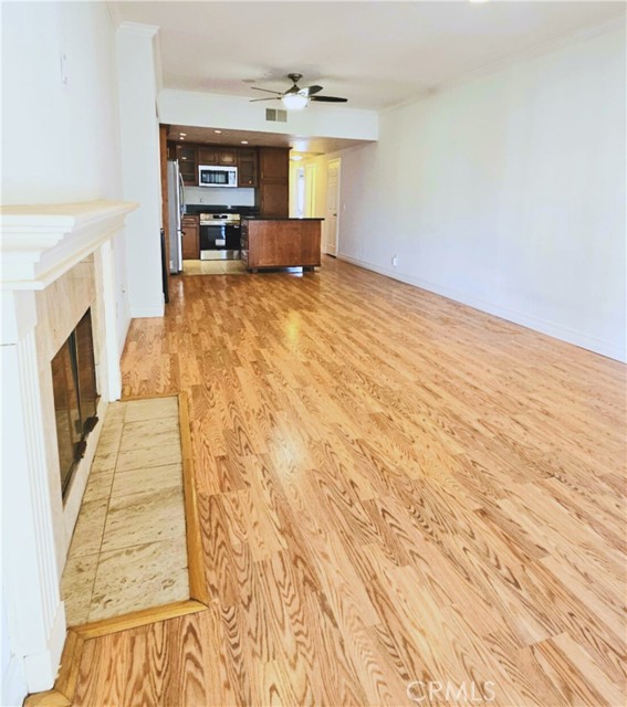 Detail Gallery Image 3 of 19 For 11620 Warner Ave #624,  Fountain Valley,  CA 92708 - 2 Beds | 2 Baths