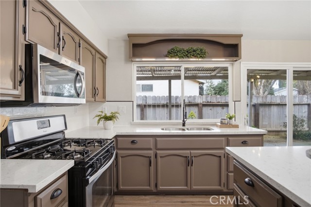 Detail Gallery Image 11 of 25 For 3514 Oakhurst, Merced,  CA 95340 - 3 Beds | 2 Baths