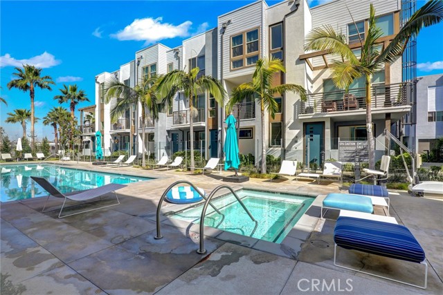 Detail Gallery Image 33 of 36 For 365 Placemark, Irvine,  CA 92614 - 2 Beds | 3/1 Baths