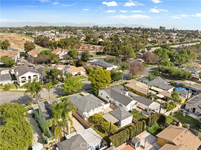 Detail Gallery Image 19 of 19 For 874 W 33rd Way, Long Beach,  CA 90806 - 3 Beds | 2 Baths