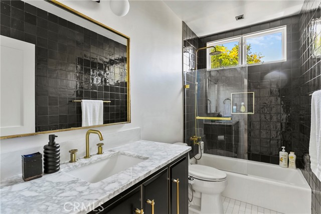 55 S Peak, Laguna Niguel CA: https://media.crmls.org/medias/f5bba4d9-5370-4f21-adf0-9d8e7a7003a2.jpg