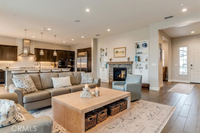 864 Trail View Place, Nipomo CA: https://media.crmls.org/medias/f5bc1294-d35a-4f10-a287-79f8bb72e7ab.jpg