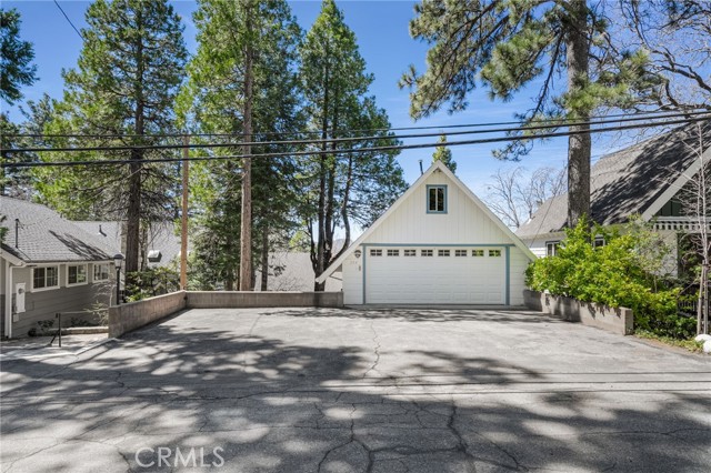 Detail Gallery Image 45 of 53 For 244 John Muir, Lake Arrowhead,  CA 92352 - 5 Beds | 3/1 Baths