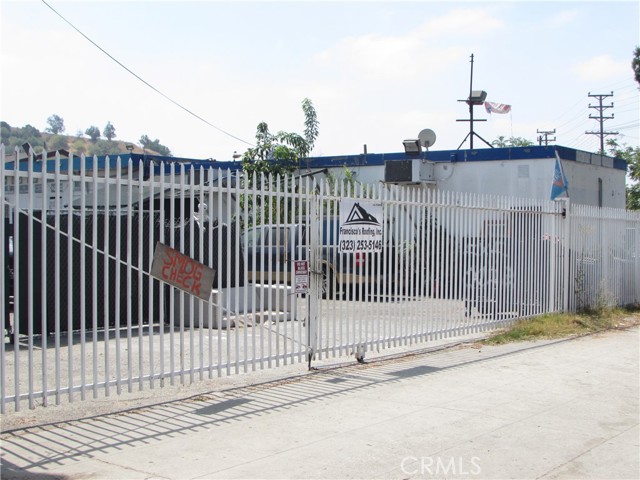 Image 24 of 50 For 3900 Figueroa