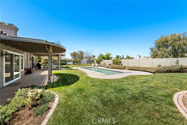 Detail Gallery Image 17 of 47 For 5864 Jeffries Ranch Rd, Oceanside,  CA 92057 - 4 Beds | 2/1 Baths