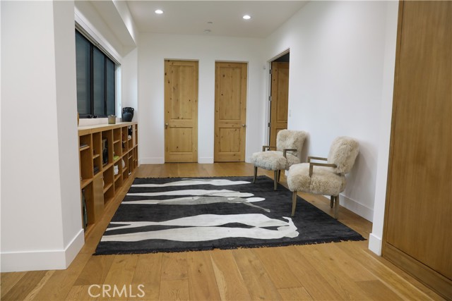 Detail Gallery Image 38 of 61 For 12664 Mclennan, Granada Hills,  CA 91344 - 5 Beds | 6 Baths