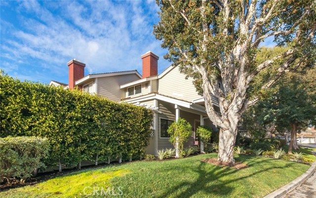 1 Tiburon Court, Manhattan Beach, California 90266, 3 Bedrooms Bedrooms, ,Residential,Sold,Tiburon,SB17005932