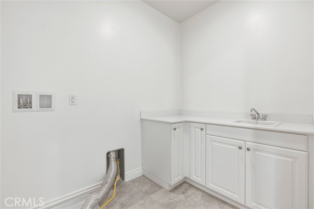 Detail Gallery Image 37 of 65 For 218 Geyser, Irvine,  CA 92618 - 4 Beds | 4/1 Baths