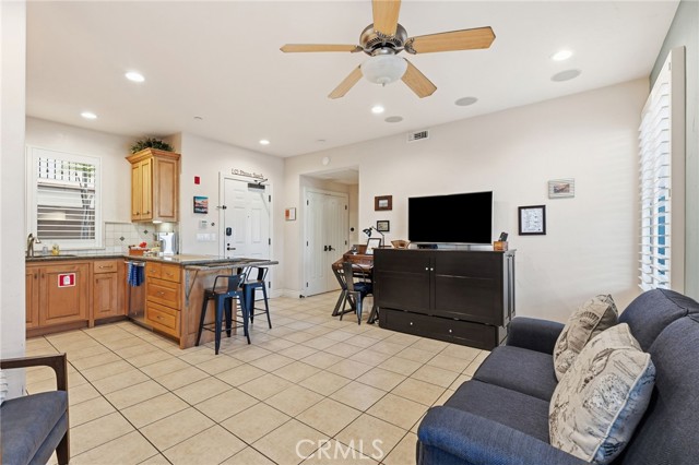 Detail Gallery Image 17 of 47 For 911 Price St #5,  Pismo Beach,  CA 93449 - 1 Beds | 1 Baths