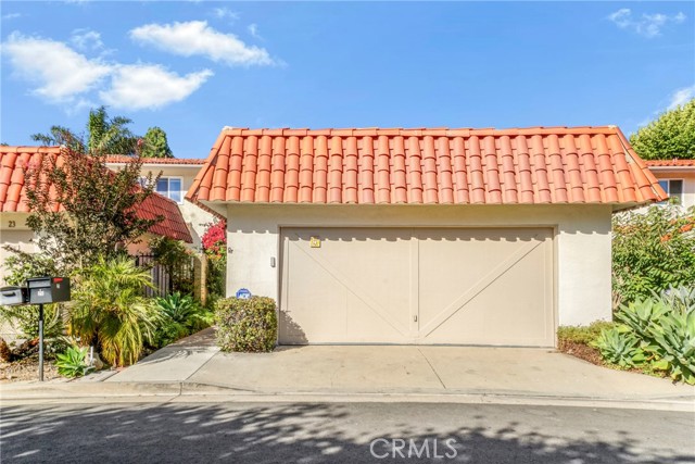 21 Via Sevilla, Rolling Hills Estates, California 90274, 3 Bedrooms Bedrooms, ,3 BathroomsBathrooms,Residential,Sold,Via Sevilla,PV24201320