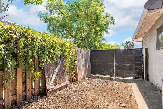 Detail Gallery Image 32 of 40 For 1702 Oak Vista Avenue, Chico,  CA 95926 - 3 Beds | 2 Baths