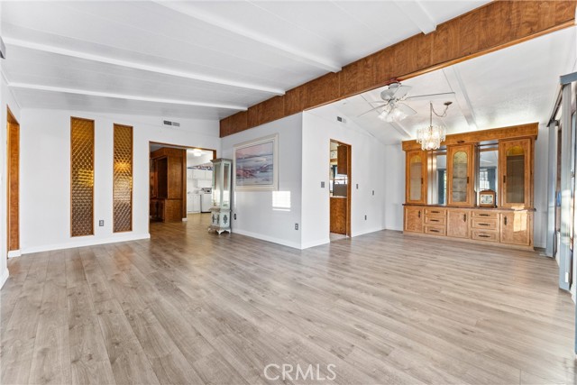 Detail Gallery Image 8 of 48 For 1400 S Sunkist #80,  Anaheim,  CA 92806 - 2 Beds | 2 Baths