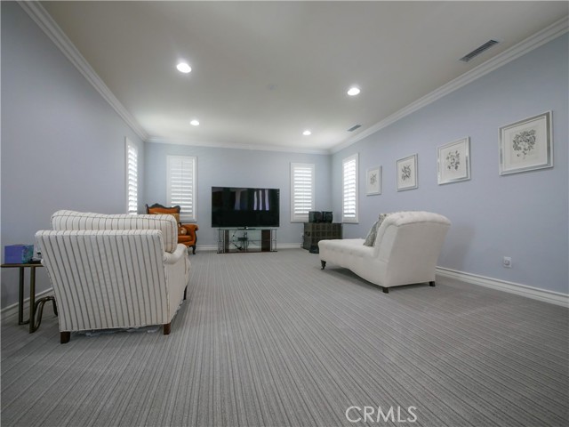 Image 9 of 27 For 22312 Silverpointe