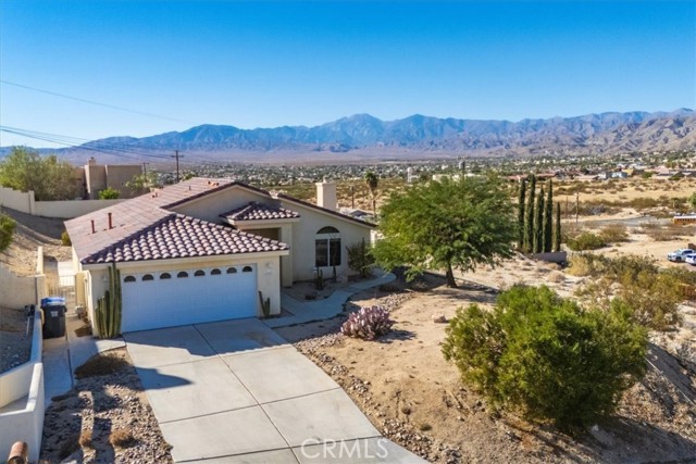 Detail Gallery Image 2 of 30 For 67319 Oris Dr, Desert Hot Springs,  CA 92240 - 3 Beds | 2 Baths