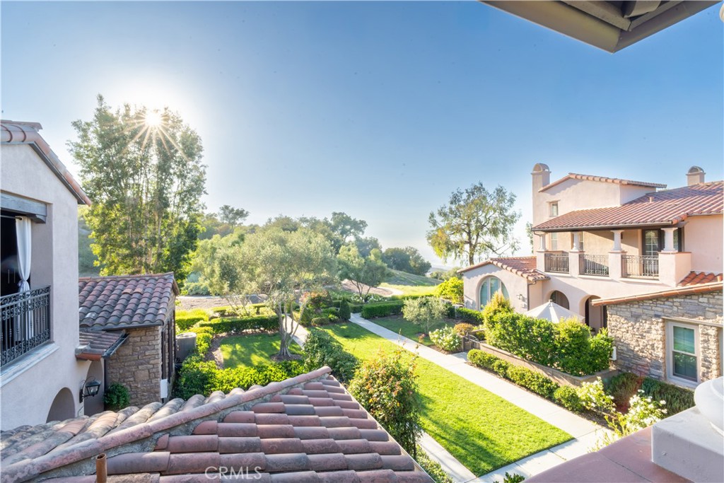 MLS #OC25199946 image #17