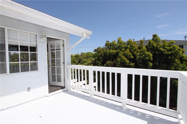 Detail Gallery Image 11 of 28 For 213 Calle Serena, San Clemente,  CA 92672 - 4 Beds | 3 Baths