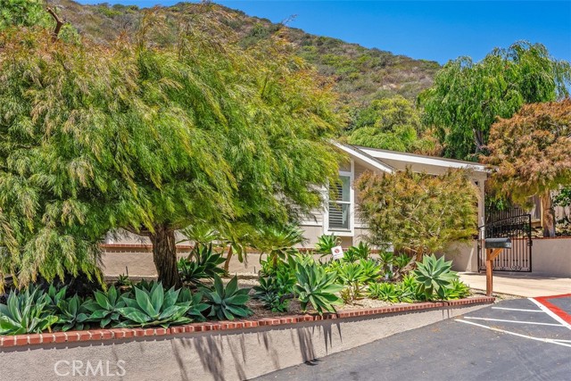 Detail Gallery Image 3 of 41 For 30802 Coast #K51,  Laguna Beach,  CA 92651 - 2 Beds | 2 Baths