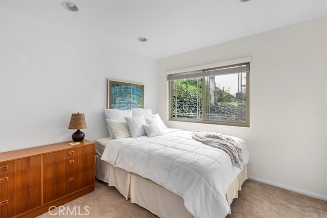 37 Sycamore Lane, Rolling Hills Estates, California 90274, 3 Bedrooms Bedrooms, ,1 BathroomBathrooms,Residential,Sold,Sycamore Lane,PV22019440
