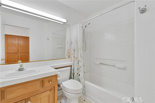 Detail Gallery Image 18 of 28 For 8590 N Sierra Vista, Fresno,  CA 93720 - 3 Beds | 2/1 Baths