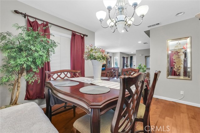 Detail Gallery Image 5 of 31 For 7595 Duck Creek, Rancho Cucamonga,  CA 91739 - 5 Beds | 3 Baths