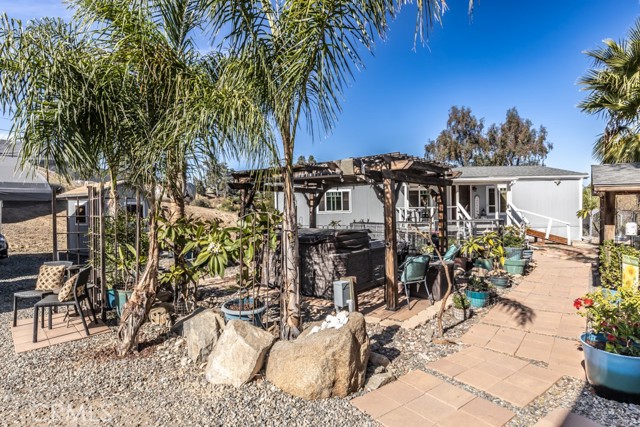 8081 Popely Pass Drive, Corona, CA, 92883 8081 Popely Pass Drive, Corona, CA, 92883