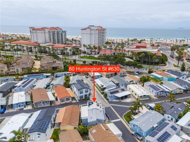 Detail Gallery Image 4 of 36 For 80 Huntington St #630,  Huntington Beach,  CA 92648 - 3 Beds | 2 Baths