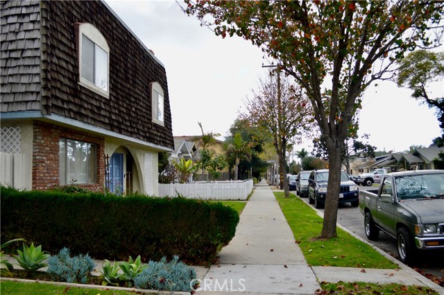 380 Temple Avenue