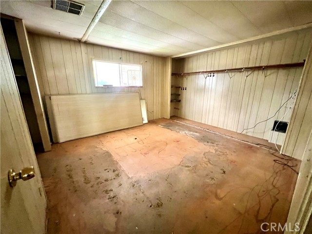 5800 Hamner, Eastvale CA: https://media.crmls.org/medias/f5c784d9-cd17-449f-9024-c75e738f1d57.jpg