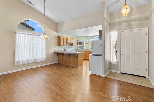 Detail Gallery Image 3 of 27 For 2887 Evergreen Ct, Livingston,  CA 95334 - 3 Beds | 2 Baths