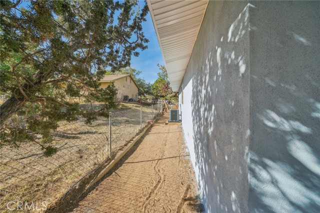 Detail Gallery Image 39 of 47 For 17323 Fairburn St, Hesperia,  CA 92345 - 3 Beds | 2 Baths