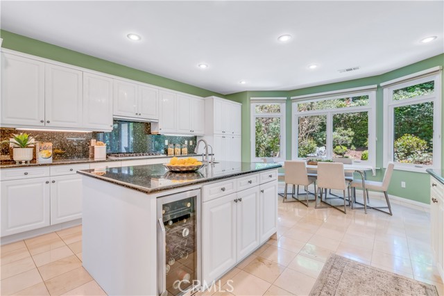 48 Via Porto Grande, Rancho Palos Verdes CA: https://media.crmls.org/medias/f5c82ecf-629d-4fa3-a5dc-065d70ceb493.jpg