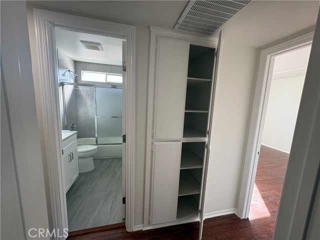 Detail Gallery Image 11 of 30 For 18550 Hatteras St #86,  Tarzana,  CA 91356 - 2 Beds | 3 Baths