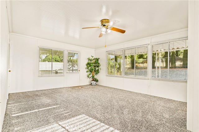 27160 El Rancho Drive, Menifee CA: https://media.crmls.org/medias/f5c92678-c852-487c-9948-862b87a66251.jpg
