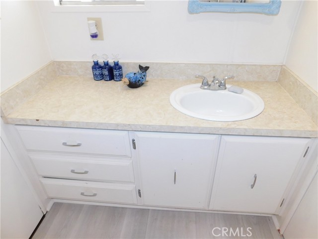 2200 W Wilson Street, Banning CA: https://media.crmls.org/medias/f5c92f75-ade3-40c5-917f-943ae9f016c4.jpg