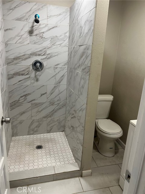 Detail Gallery Image 4 of 9 For 18530 Eucalyptus St #B,  Hesperia,  CA 92345 - 1 Beds | 1 Baths