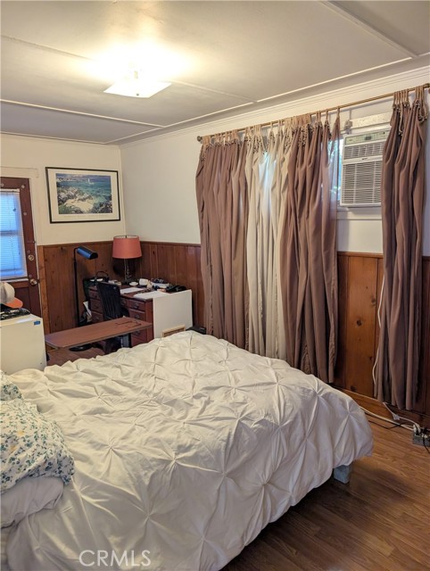 Detail Gallery Image 10 of 13 For 815 E Magnolia, Burbank,  CA 91501 - 4 Beds | 2 Baths