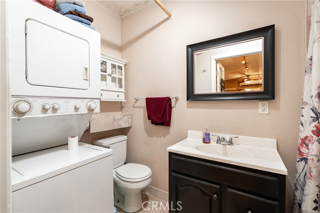 1002 Par Avenue, Paso Robles CA: https://media.crmls.org/medias/f5cb4fc3-a9b4-4368-b262-d6cf9f100baf.jpg