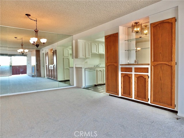 Detail Gallery Image 37 of 74 For 2805 E 3rd Street #10 #10,  Long Beach,  CA 90814 - 2 Beds | 2 Baths