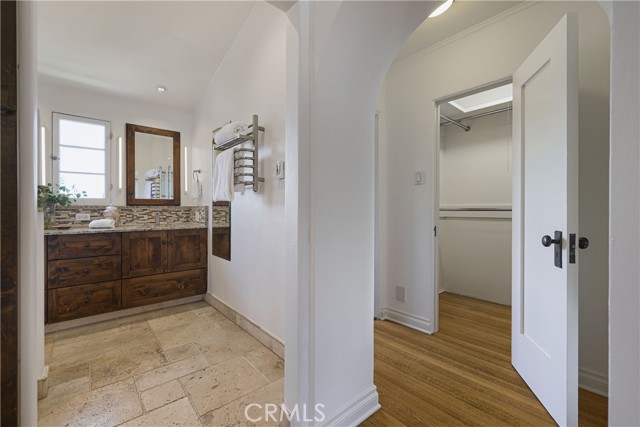 Detail Gallery Image 48 of 63 For 516 E Stocker St, Glendale,  CA 91207 - 4 Beds | 3 Baths