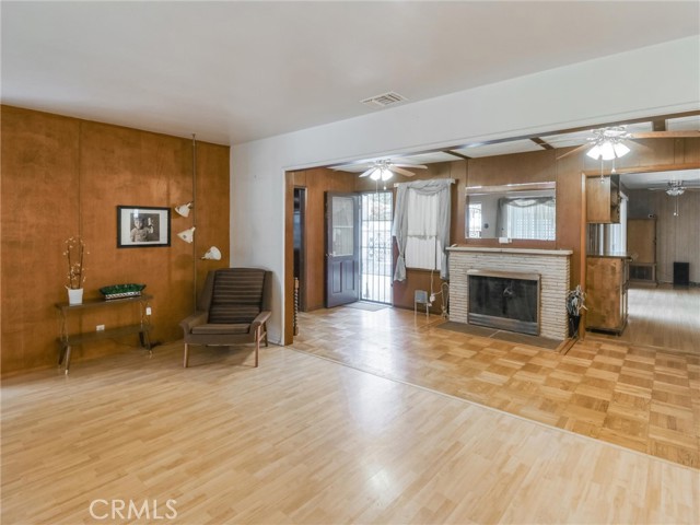 540 Hacienda Drive, Monrovia CA: https://media.crmls.org/medias/f5d097b0-cca9-48be-bbad-8eb5d813ac86.jpg