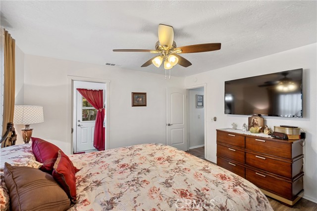 Detail Gallery Image 25 of 36 For 14790 Kokomo Rd, Apple Valley,  CA 92307 - 3 Beds | 2 Baths