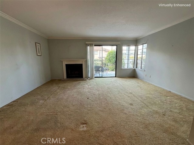 4682 Warner Avenue, Huntington Beach CA: https://media.crmls.org/medias/f5d1dca1-f549-401b-892e-ea56f1567f69.jpg