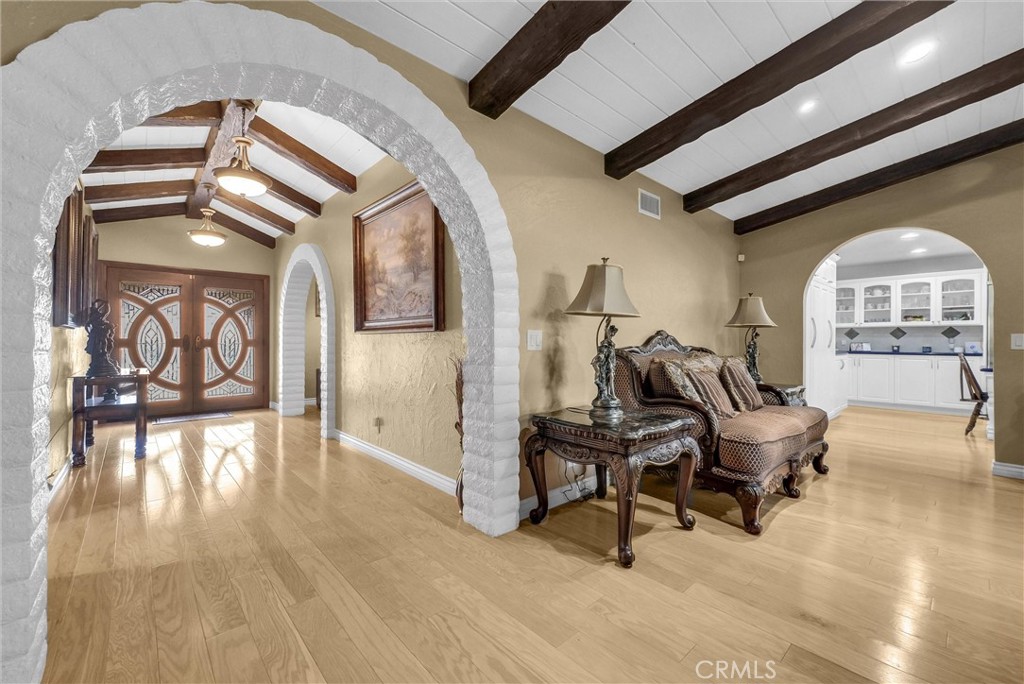 MLS #WS25164449 img 6