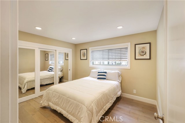 Detail Gallery Image 17 of 30 For 935 D Ave, Coronado,  CA 92118 - 2 Beds | 1 Baths