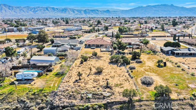 Detail Gallery Image 58 of 65 For 17412 Danbury Ave, Hesperia,  CA 92345 - 6 Beds | 3 Baths
