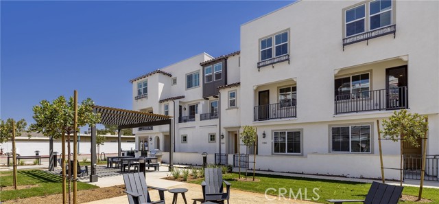 Detail Gallery Image 1 of 1 For 1304 Yannis Ct, El Cajon,  CA 92019 - 4 Beds | 4 Baths