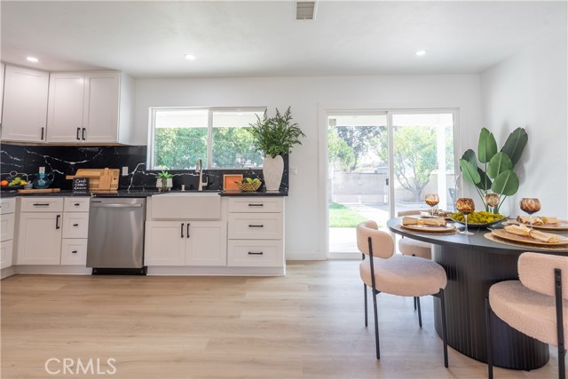 Detail Gallery Image 8 of 43 For 7516 San Juan, Riverside,  CA 92504 - 3 Beds | 1 Baths