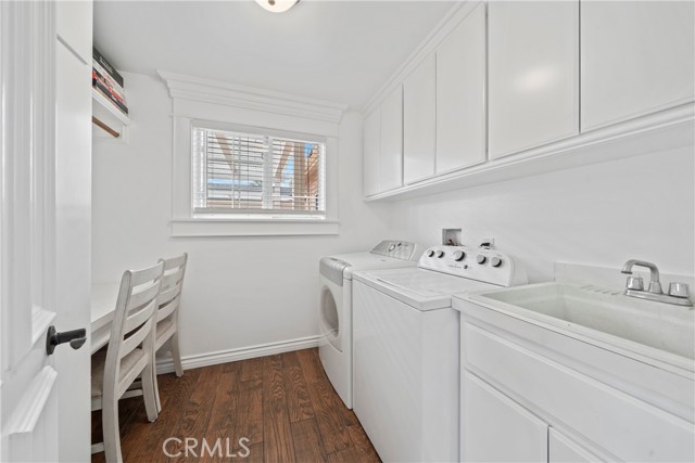 2214 Avalon Street, Costa Mesa CA: https://media.crmls.org/medias/f5d4a7d3-1292-4e5f-9fb3-10696be275a2.jpg