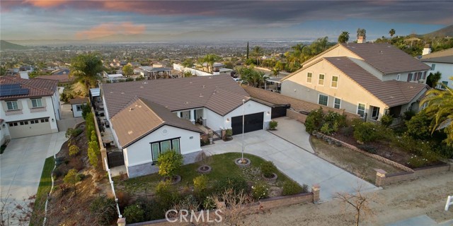 Detail Gallery Image 3 of 75 For 3070 Crestview Dr, Norco,  CA 92860 - 4 Beds | 3 Baths